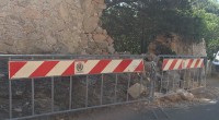 Nulla è cambiato sulla strada che conduce a Villa Webber le solite transenne del Comune (vedi foto) e proprietari che fanno finta di nulla: ancora non hanno […]