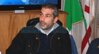 Riceviamo e pubblichiamo Di Gianluca Cataldi Il “Cialtrone politico” non è altro che un politicante arrogante e poco serio, trasandato nell’operare, privo di serietà e correttezza nei […]